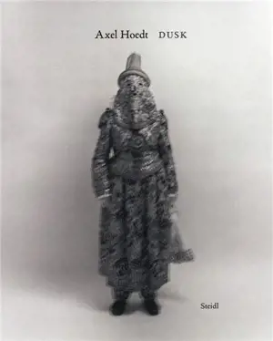 AXEL HOEDT DUSK /ANGLAIS