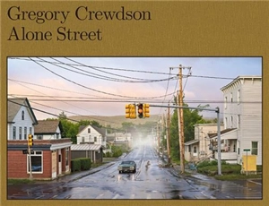 Gregory Crewdson Alone Street - Gregory Crewdson