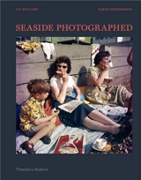 Seaside : Photographed - Val Williams