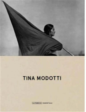 Tina Modotti Essentials - Tina Modotti
