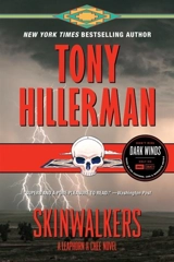 Skinwalkers : Leaphorn and Chee Novel Vol. 7 - Tony Hillerman