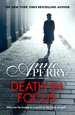Death in Focus Vol. 1 - Perry, Anne