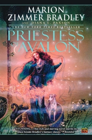 Priestess of Avalon - Marion Zimmer Bradley
