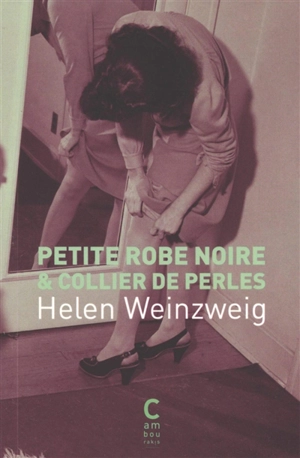 Petite robe noire & collier de perles - Helen Weinzweig
