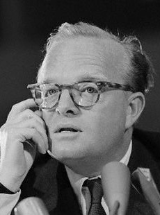 Truman-Capote.jpg